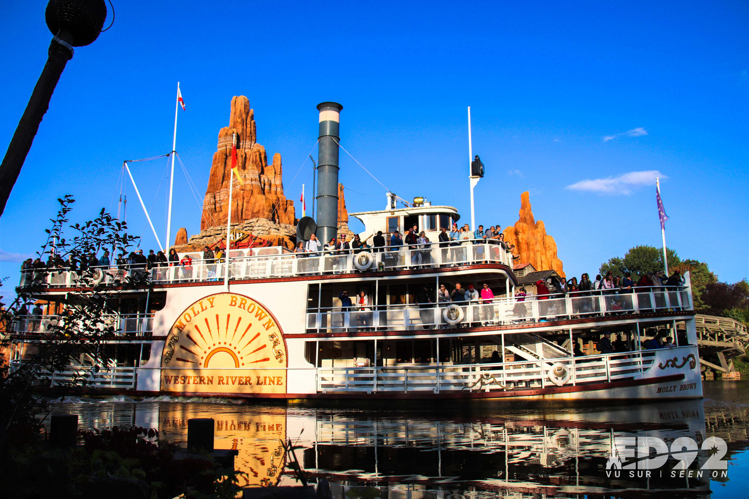 The Molly Brown sails