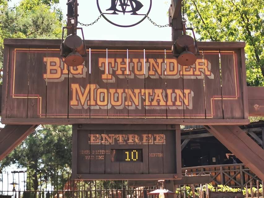 LE big Thunder Mountain n'affiche que 10mn d'attente