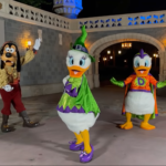 Daisy, Dingo and Goofy in halloween costumes