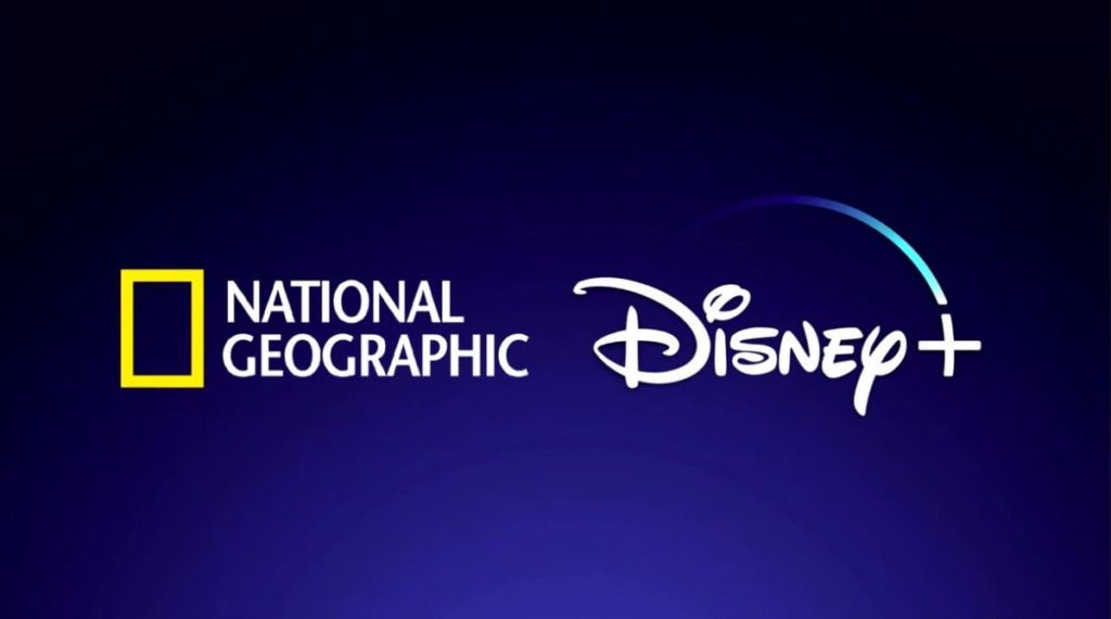 Logo national geographic un rectangle jaune et logo disney plus