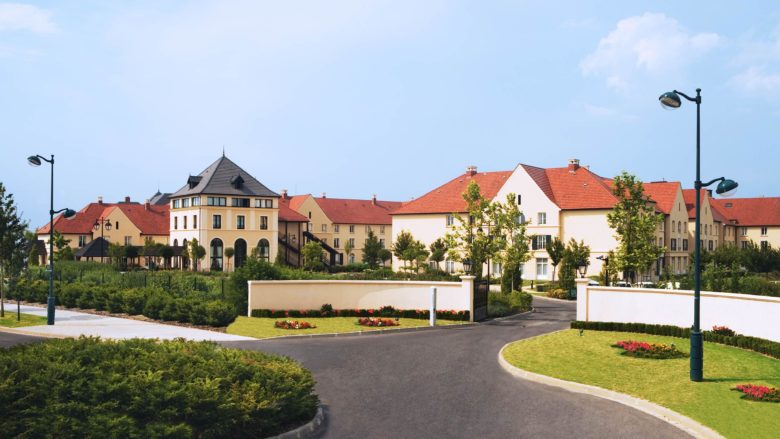 entree-hotel-campanile
