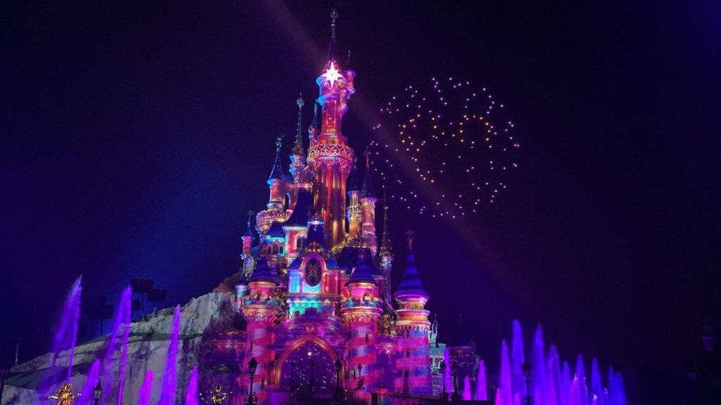 ED92  📄 Blog : Disney D-Light : la nouvelle féérie nocturne