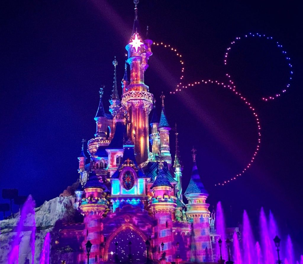 ED92  📄 Blog : Disney D-Light : la nouvelle féérie nocturne