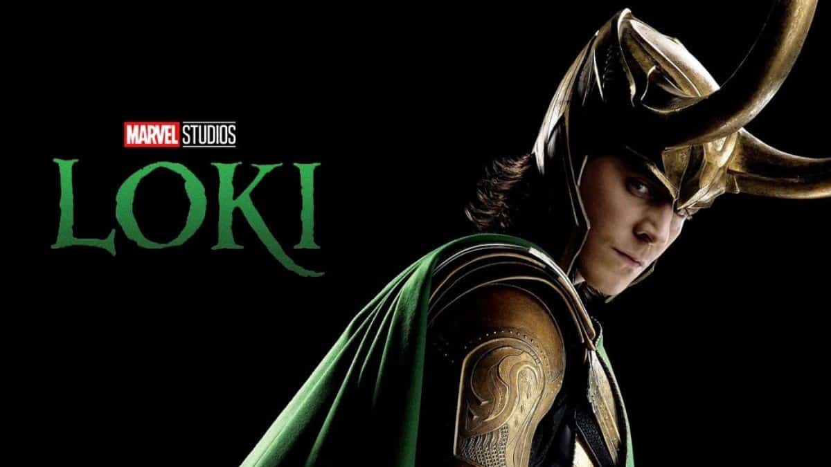 Tom Hiddleston incarnant Loki sur nos écrans