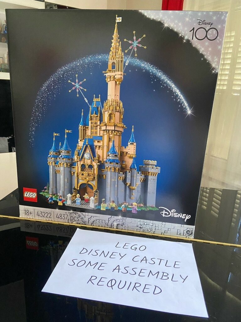 LEGO Disney 71040 pas cher, Le château Disney