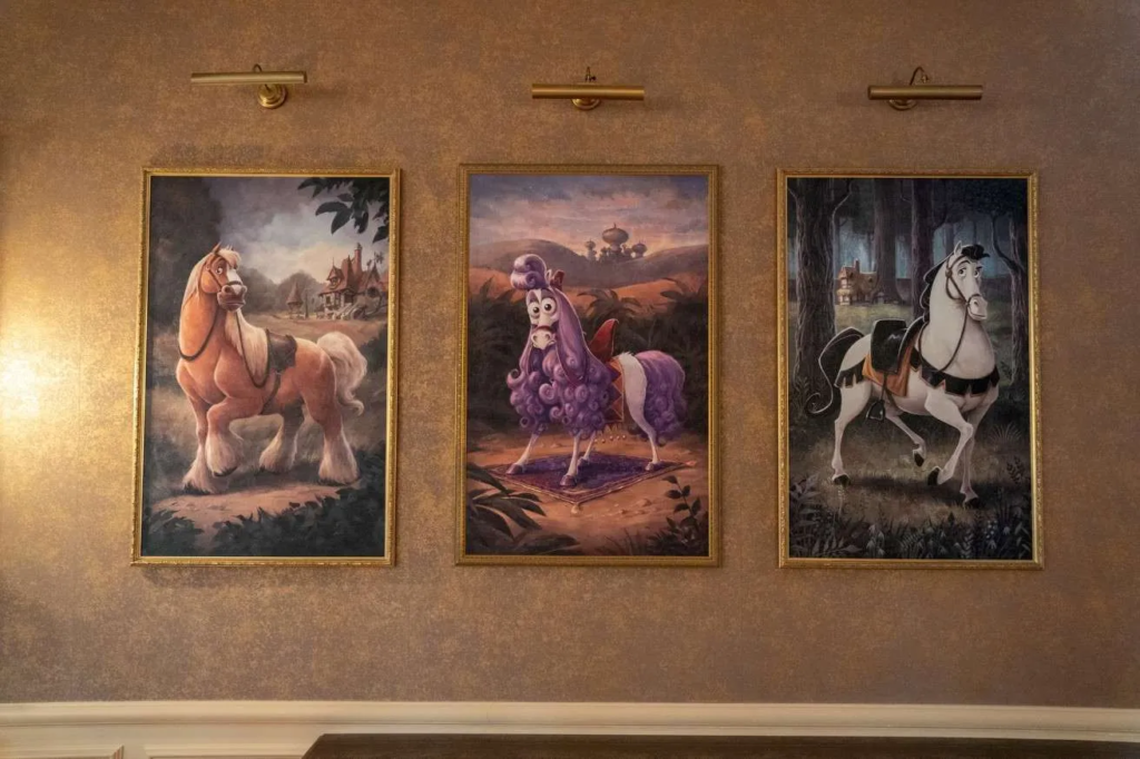 Chevaux au disneyland Hotel