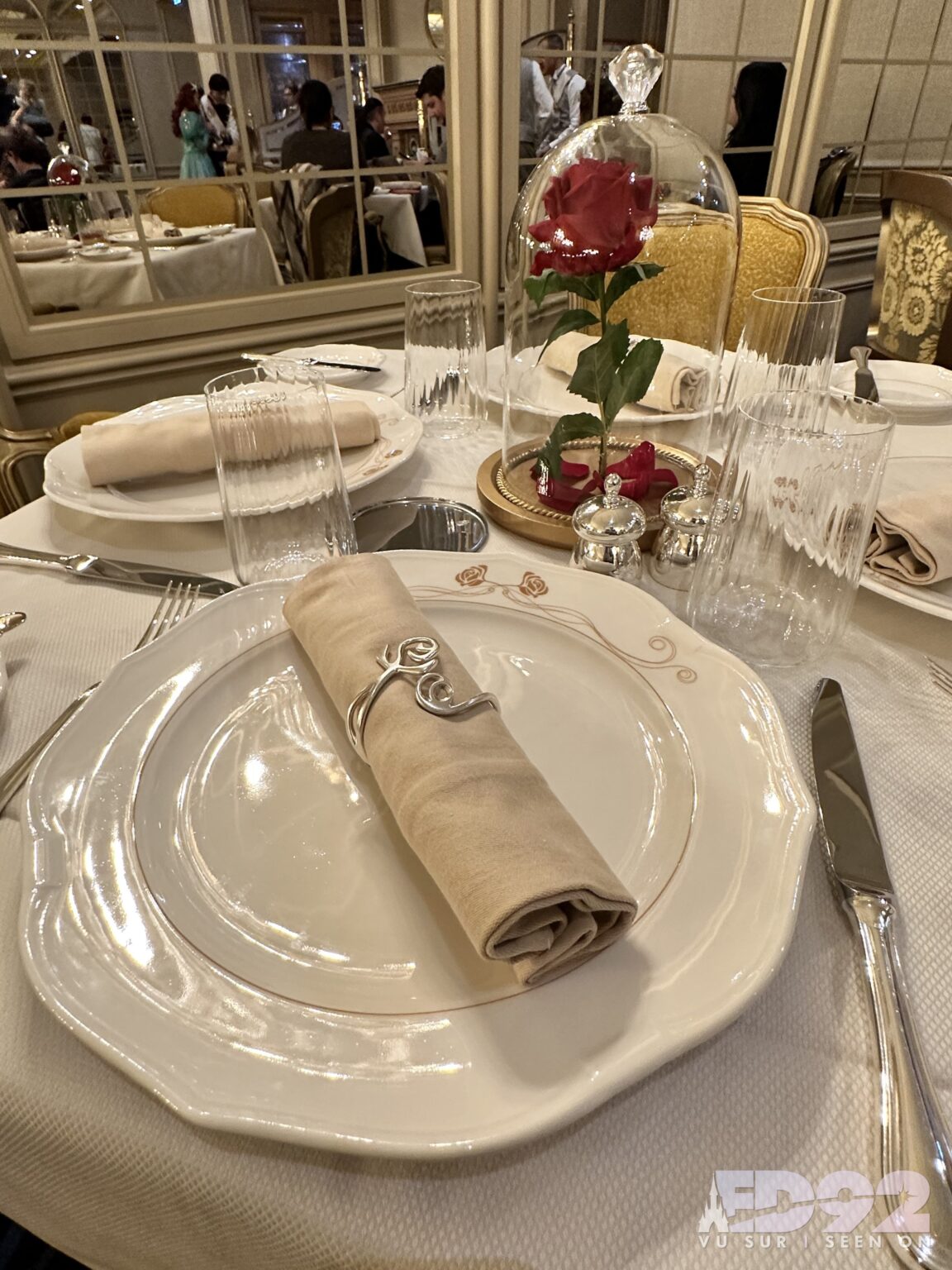ED92 📋 Guide La Table de Lumière Une Expérience Royale